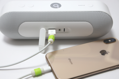 Beats Pill+でiPhoneへ給電