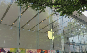 Apple Store 表参道店