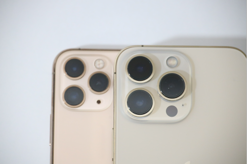 カメラのレンズiPhone 11 ProとiPhone 13 Proの比較その２