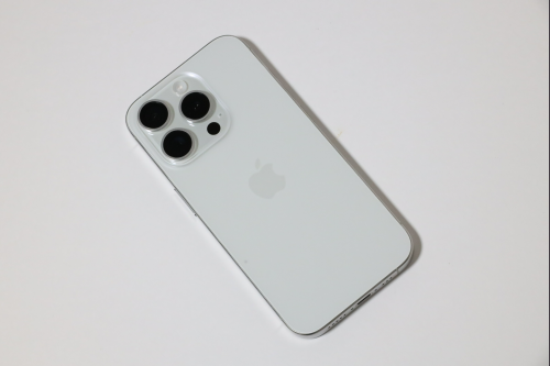 iPhone 15 Pro 256GB ホワイトチタニウム