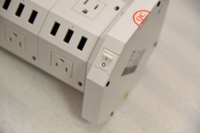 USBポートのスイッチ